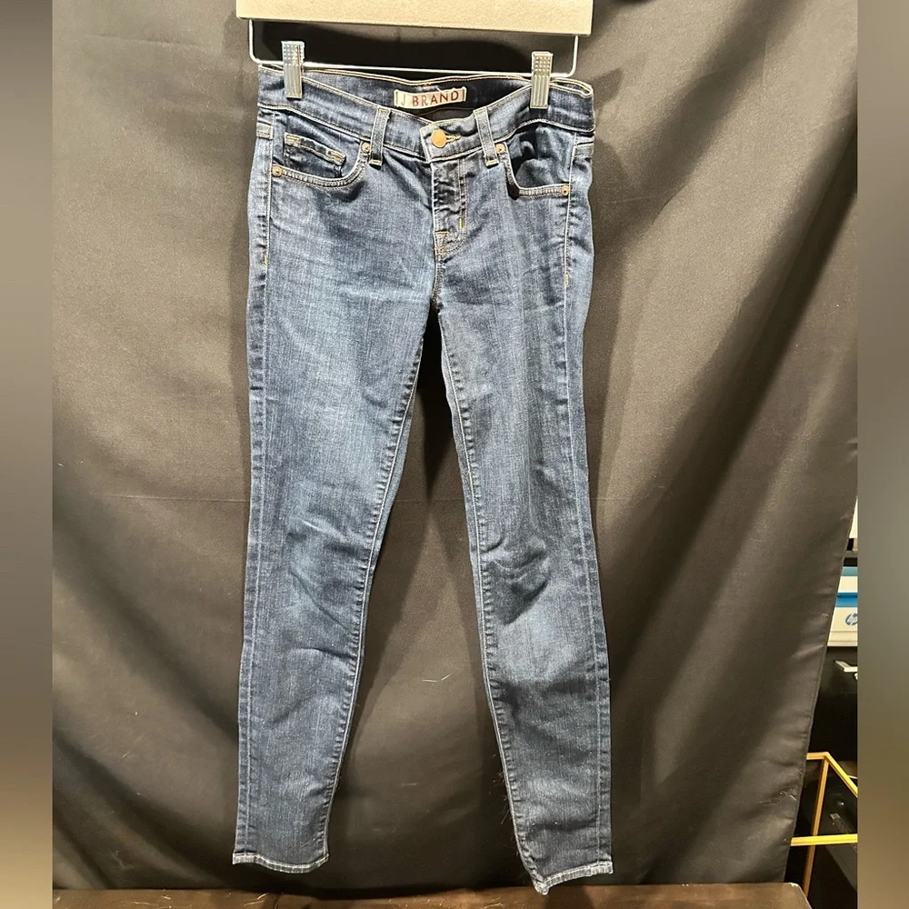 Blue Jeans - Picture 2 of 3